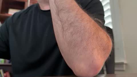 Snapshot of oldmarriedinla chatting on February 24, 4:49 pm Old Married in LA online show from February 24, 4:49 pm