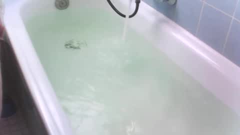 OldSkoolDude online show from April 26, 5:27 am