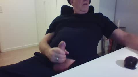 Snapshot of oldth chatting on January 16, 9:08 pm oldth online show from January 16, 9:08 pm