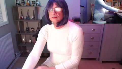 oldveteranuk online show from March 13, 6:09 am