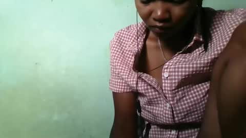 Snapshot of olgaaldy chatting on February 9, 3:43 am olgaaldy online show from February 9, 3:43 am