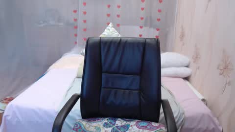 OlgaHottie online show from October 8, 11:13 pm