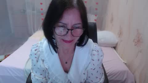 OlgaHottie online show from October 9, 11:47 pm