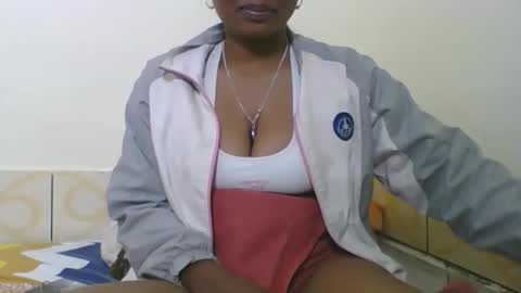 olgamariah203875 online show from March 15, 5:41 pm