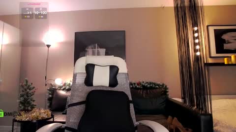 Snapshot of olgamiss chatting on January 4, 5:16 pm Olga online show from January 4, 5:16 pm