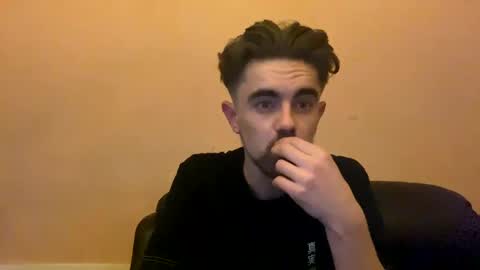 Snapshot of olidagless chatting on January 6, 2:48 am George online show from January 6, 2:48 am