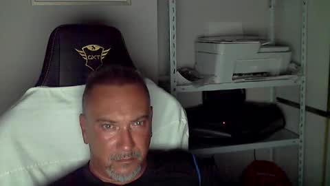 Snapshot of olimpio1230 chatting on September 25, 4:21 pm olimpio1230 online show from September 25, 4:21 pm