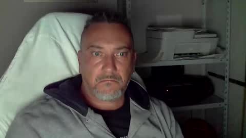 Snapshot of olimpio1230 chatting on October 16, 4:52 pm olimpio1230 online show from October 16, 4:52 pm