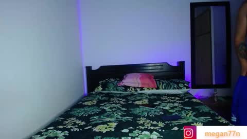 Oliver and MeganIndependent online show from March 13, 7:37 am