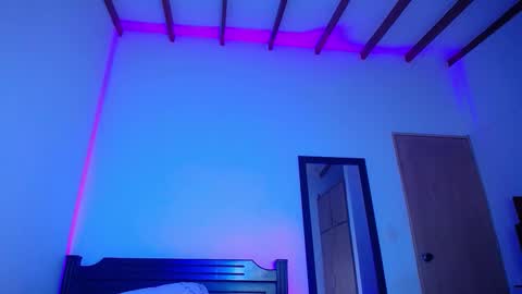 Oliver and MeganIndependent online show from March 29, 7:19 am