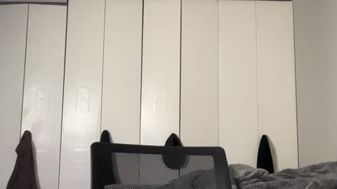 Oliver Beck online show from December 11, 2:52 am