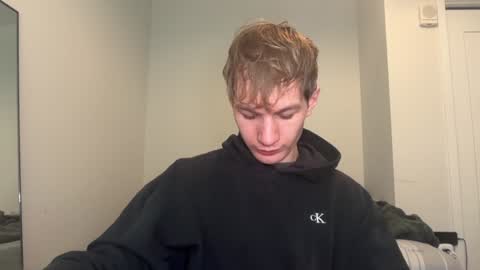 Snapshot of oliver_beck chatting on January 27, 7:03 pm Oliver Beck online show from January 27, 7:03 pm