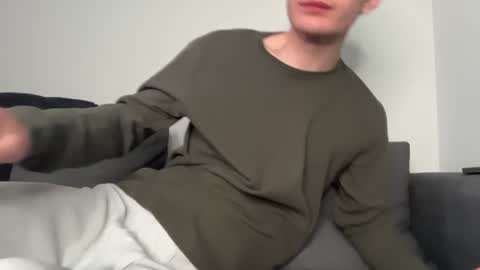 Snapshot of oliver_beck chatting on February 2, 1:55 am Oliver Beck online show from February 2, 1:55 am