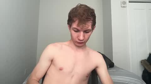 Snapshot of oliver_beck chatting on February 18, 5:31 pm Oliver Beck online show from February 18, 5:31 pm