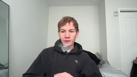 Snapshot of oliver_beck chatting on February 20, 6:35 pm Oliver Beck online show from February 20, 6:35 pm