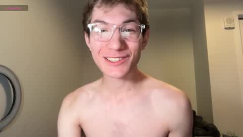 Snapshot of oliver_beck chatting on November 13, 4:22 am Oliver Beck online show from November 13, 4:22 am