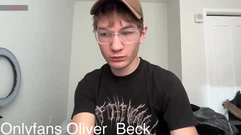 Snapshot of oliver_beck chatting on November 16, 7:41 pm Oliver Beck online show from November 16, 7:41 pm