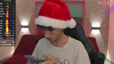 Oliver fast online show from December 13, 5:00 pm