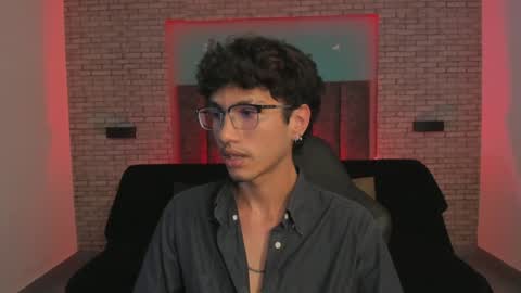 Oliver fast online show from January 7, 9:18 am