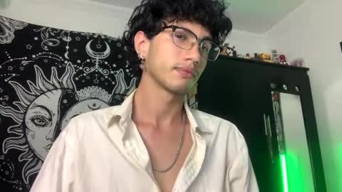 Oliver fast online show from October 14, 7:42 am