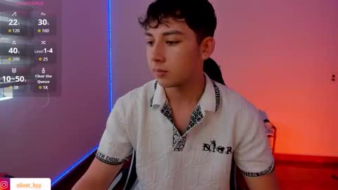 oliveeer online show from November 13, 11:53 am