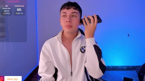 oliveeer online show from February 10, 12:09 pm