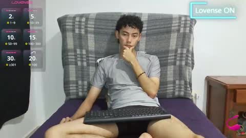 Oliver Rayman online show from November 16, 2:06 am