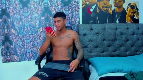 Snapshot of oliver_smith_2 chatting on February 5, 3:20 pm oliver_smith_2 online show from February 5, 3:20 pm