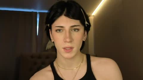 oliver online show from April 12, 2:11 pm