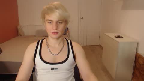 Oliver online show from February 13, 12:39 am