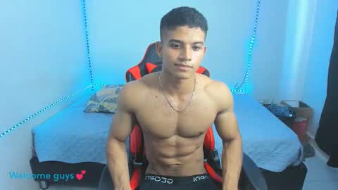 oliver thompsson online show from January 20, 8:07 pm