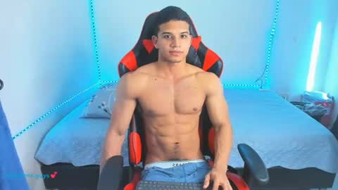 oliver thompsson online show from July 8, 1:37 pm