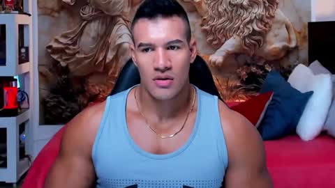 oliver_tommy online show from September 25, 1:48 pm