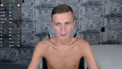 Snapshot of oliverfresh chatting on July 14, 9:58 am Oliver online show from July 14, 9:58 am