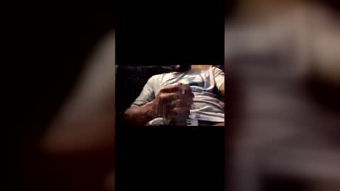 Snapshot of olivertwist1273 chatting on March 23, 5:22 am olivertwist1273 online show from March 23, 5:22 am