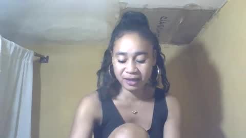 Snapshot of olivia9794 chatting on June 10, 9:52 am olivia9794 online show from June 10, 9:52 am