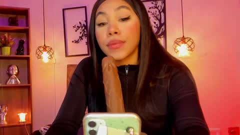 Olivia online show from February 6, 4:10 am