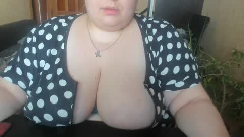 Olivia Gold online show from November 23, 11:21 am