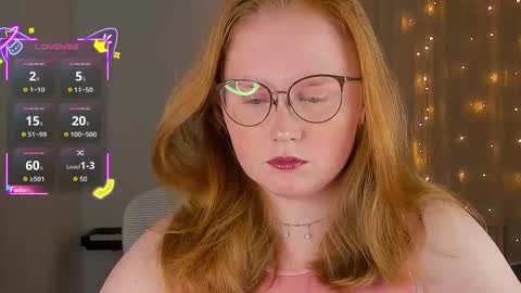 Olivia Date online show from October 14, 3:02 pm