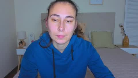 Olivia online show from November 29, 7:28 pm