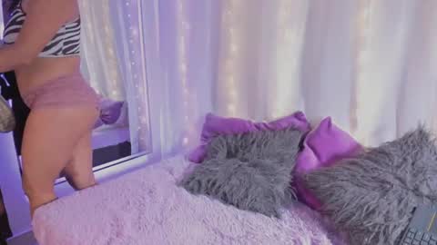 Snapshot of olivia_morryss chatting on May 28, 9:34 pm IG Im Oliviamorrys X OliviaMorrys online show from May 28, 9:34 pm