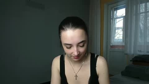 Snapshot of olivia_oliv chatting on December 17, 11:49 am Olivia online show from December 17, 11:49 am