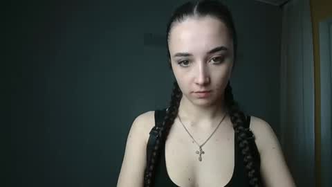 Snapshot of olivia_oliv chatting on January 15, 12:58 pm Olivia online show from January 15, 12:58 pm