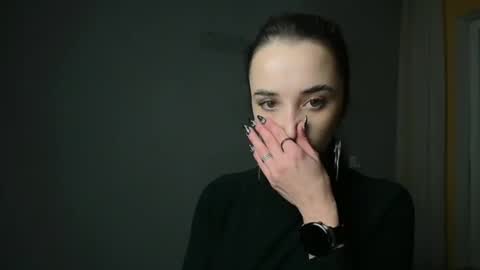Snapshot of olivia_oliv chatting on January 17, 6:44 pm Olivia online show from January 17, 6:44 pm