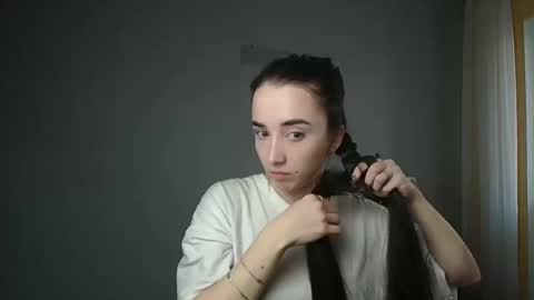 Snapshot of olivia_oliv chatting on January 30, 8:11 am Olivia online show from January 30, 8:11 am