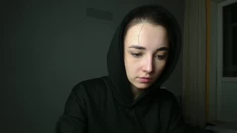 Snapshot of olivia_oliv chatting on February 3, 4:20 pm Olivia online show from February 3, 4:20 pm