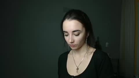 Snapshot of olivia_oliv chatting on February 12, 9:22 pm Olivia online show from February 12, 9:22 pm