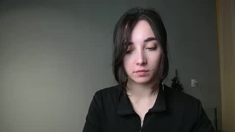 Snapshot of olivia_oliv chatting on February 19, 4:55 pm Olivia online show from February 19, 4:55 pm