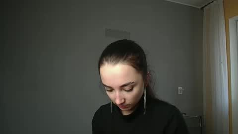 Snapshot of olivia_oliv chatting on February 21, 12:17 pm Olivia online show from February 21, 12:17 pm
