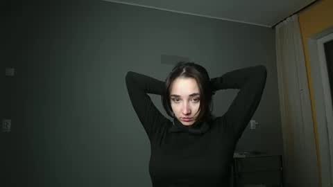 Snapshot of olivia_oliv chatting on February 25, 5:15 pm Olivia online show from February 25, 5:15 pm